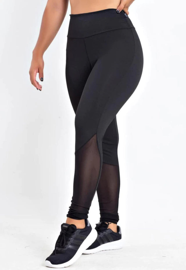 Legging Preta Cintura Alta com Detalhe em Tela Transparente na Panturrilha