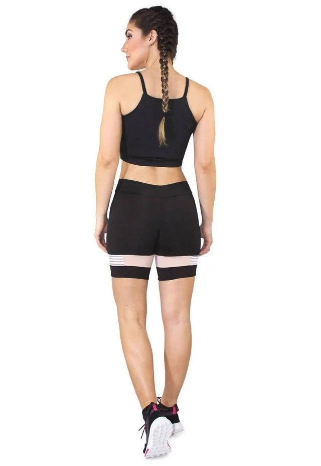 Conjunto Fitness Preto com Bermuda e Cropped Regata