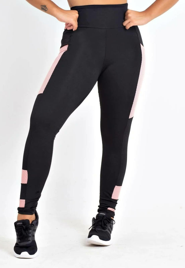 Calça Legging Preta com Detalhe Rosê, Bolso Lateral e Recorte em Tela