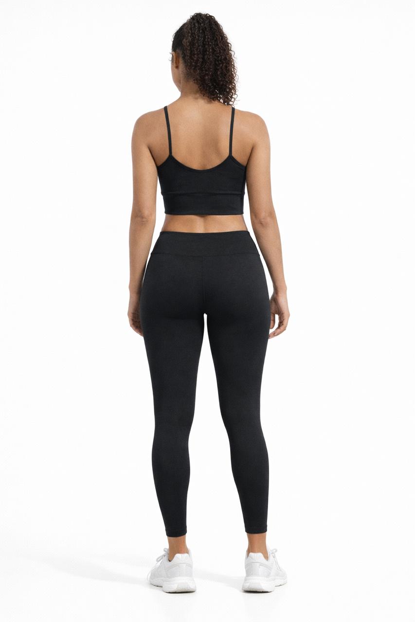Top Fitness Essencial Preto com Alças Finas