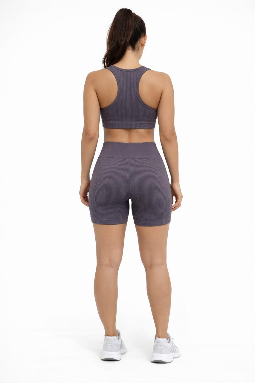 Conjunto Fitness Feminino de Alta Performance em Poliamida com Top Nadador e Short Cintura Alta Modelador