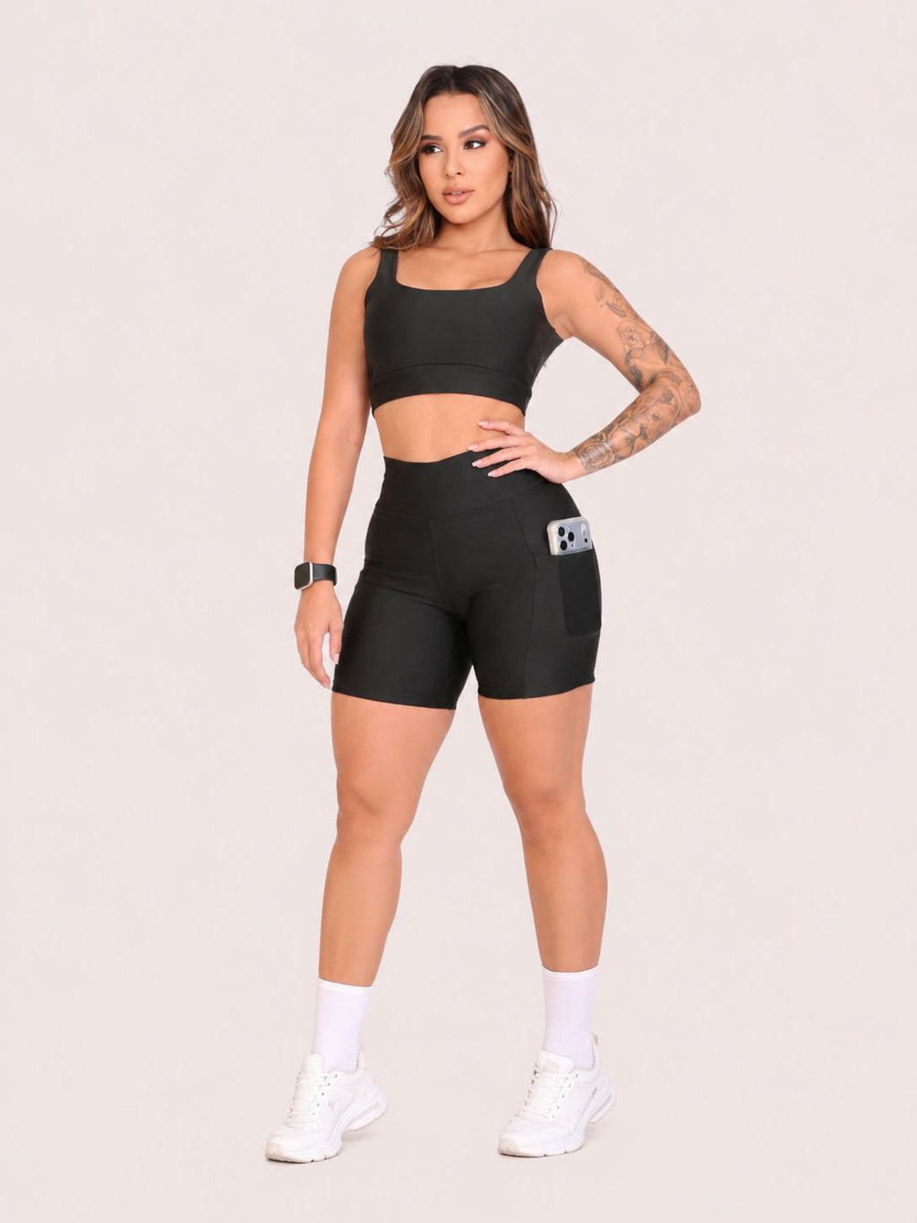 Conjunto Fitness Feminino - Top + Short com Bolso