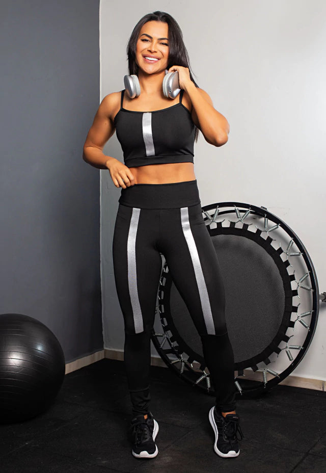 Conjunto Fitness Feminino Preto com Detalhe Cinza – Calça Legging Cintura Alta e Cropped de Alça